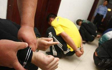 怎樣區分貪污罪和職務侵占罪